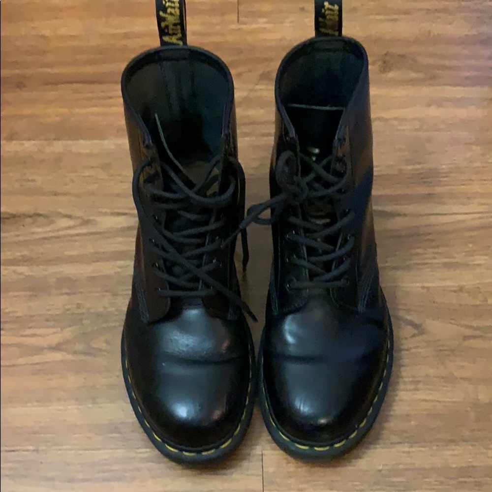Dr Martens smooth leather black boots women